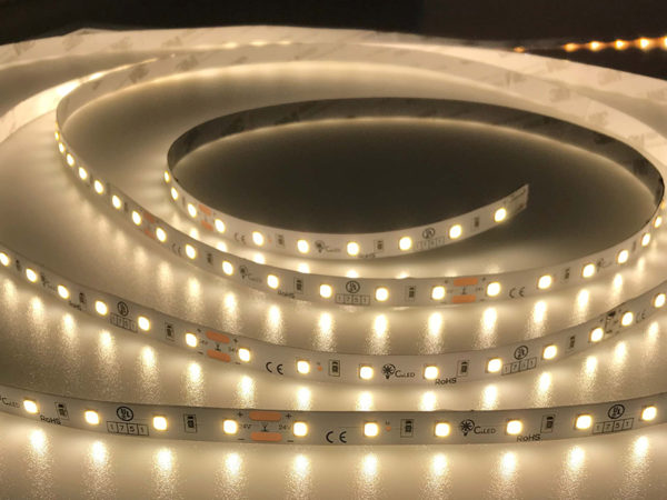 Suivez notre guide achat pour vous aider à choisir le meilleur ruban LED pour votre projet.